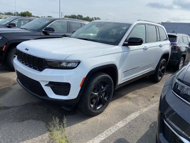 2024 Jeep Grand Cherokee Altitude X