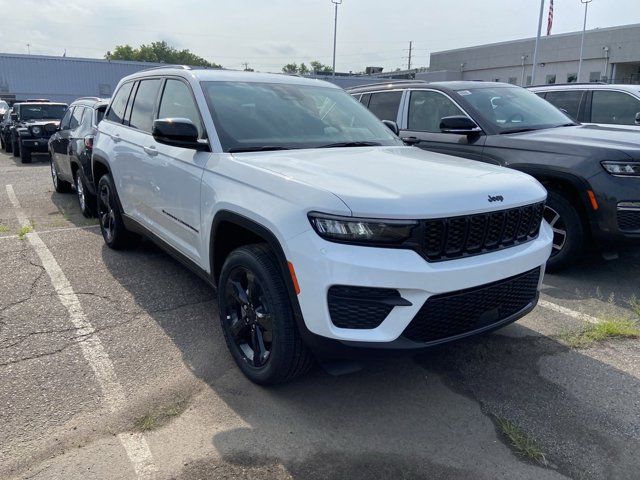 2024 Jeep Grand Cherokee Altitude X