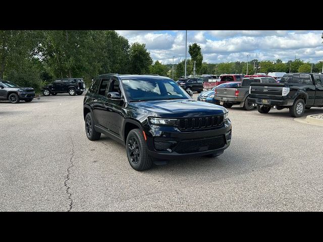 2024 Jeep Grand Cherokee Altitude X