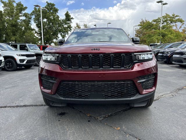 2024 Jeep Grand Cherokee Altitude X