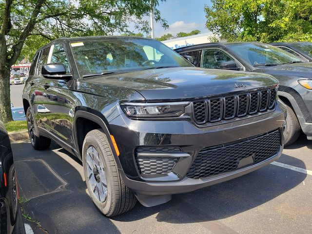 2024 Jeep Grand Cherokee Altitude X