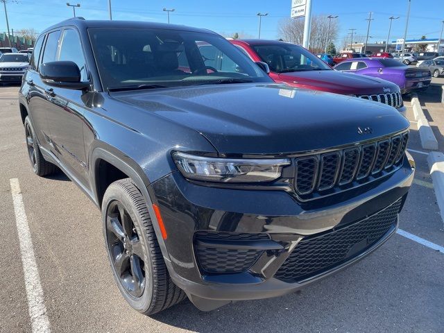 2024 Jeep Grand Cherokee Altitude X