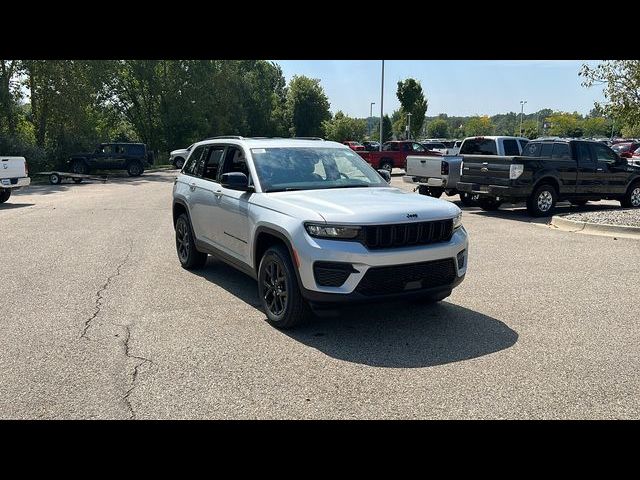 2024 Jeep Grand Cherokee Altitude X