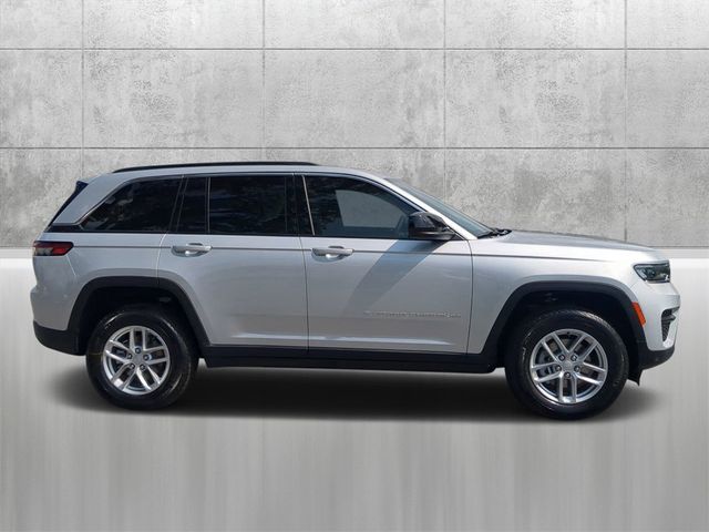 2024 Jeep Grand Cherokee Laredo X