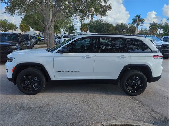 2024 Jeep Grand Cherokee Altitude X