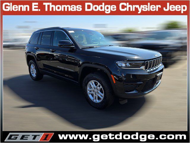 2024 Jeep Grand Cherokee Laredo