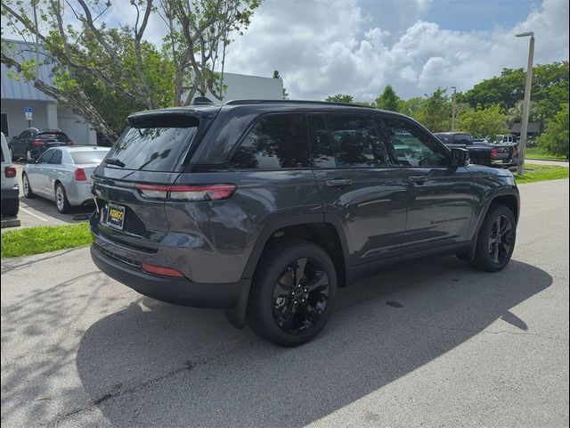 2024 Jeep Grand Cherokee Altitude X