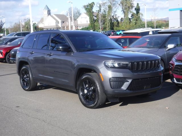 2024 Jeep Grand Cherokee Altitude