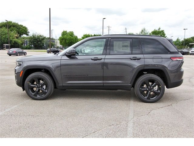 2024 Jeep Grand Cherokee Altitude