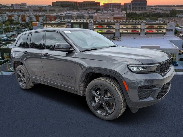 2024 Jeep Grand Cherokee Altitude