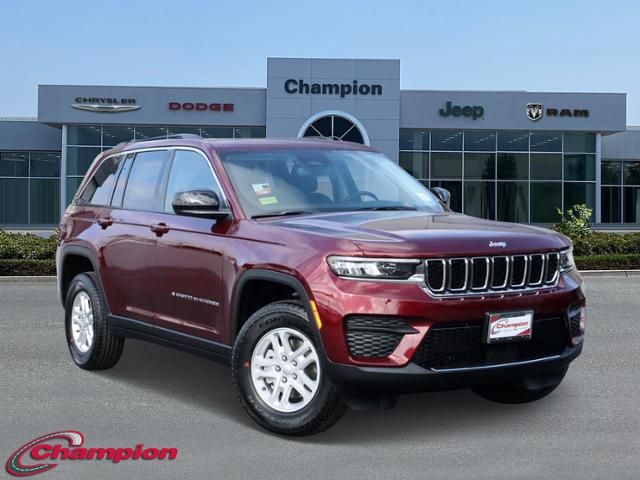 2024 Jeep Grand Cherokee Laredo