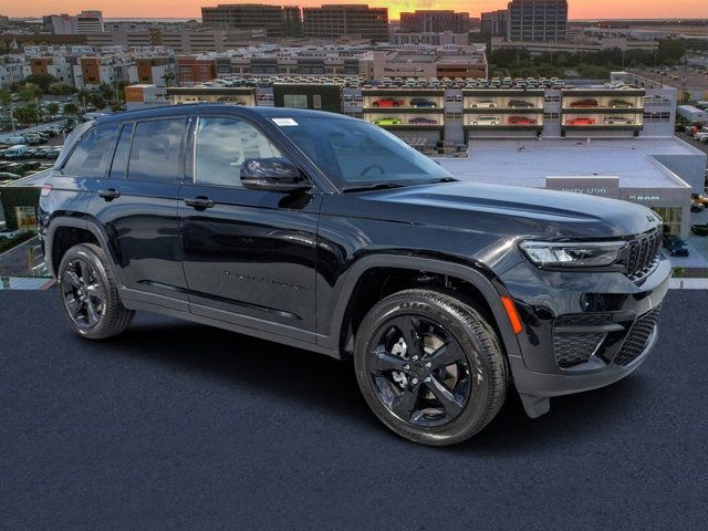 2024 Jeep Grand Cherokee Altitude