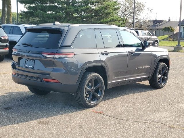 2024 Jeep Grand Cherokee Altitude X