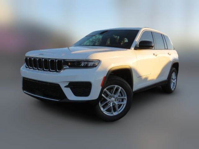 2024 Jeep Grand Cherokee Laredo X