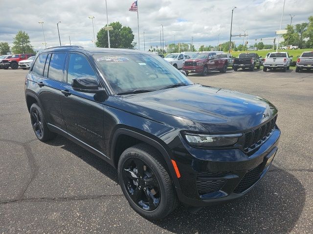 2024 Jeep Grand Cherokee Altitude X