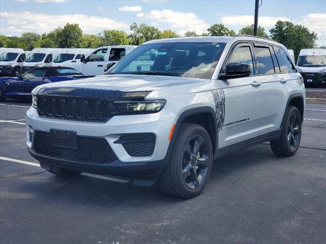 2024 Jeep Grand Cherokee Altitude X