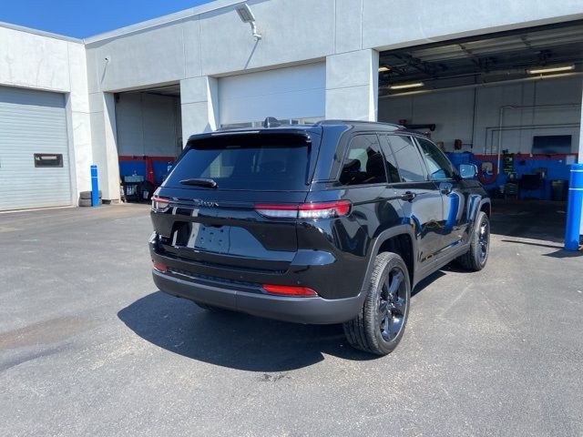 2024 Jeep Grand Cherokee Altitude