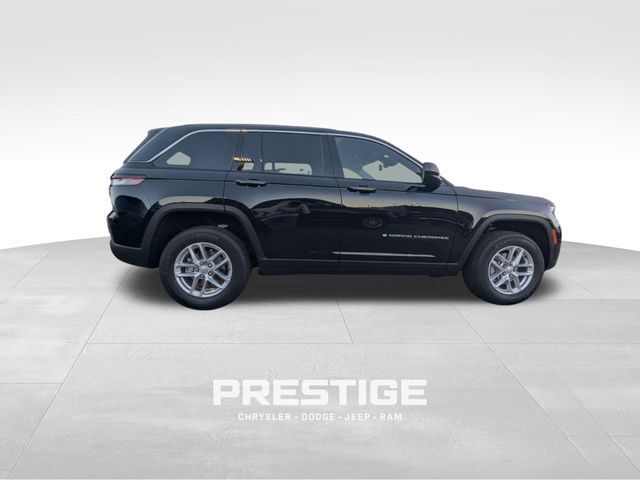 2024 Jeep Grand Cherokee Laredo X