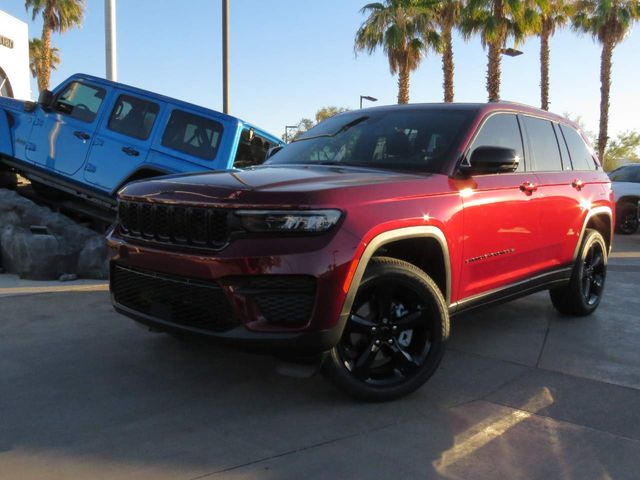 2024 Jeep Grand Cherokee Altitude