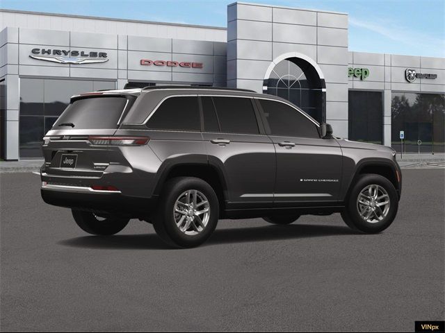 2024 Jeep Grand Cherokee Laredo