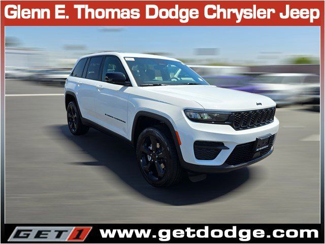 2024 Jeep Grand Cherokee Altitude