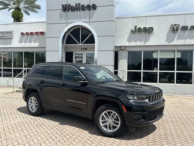 2024 Jeep Grand Cherokee Laredo