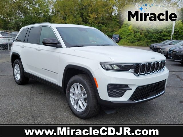 2024 Jeep Grand Cherokee Laredo X