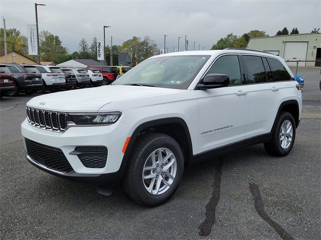 2024 Jeep Grand Cherokee Laredo X