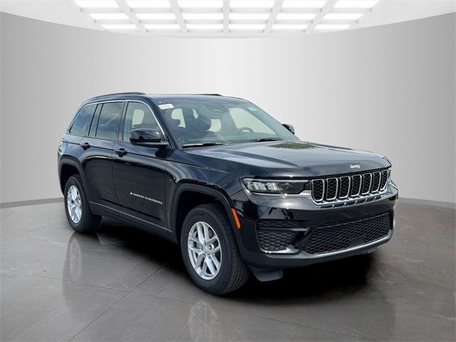 2024 Jeep Grand Cherokee Laredo X