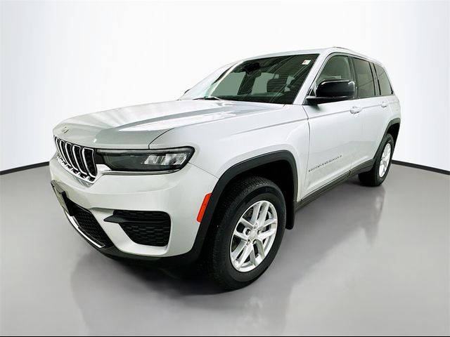 2024 Jeep Grand Cherokee Laredo X