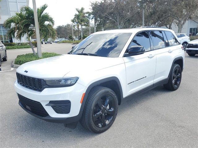 2024 Jeep Grand Cherokee Altitude X