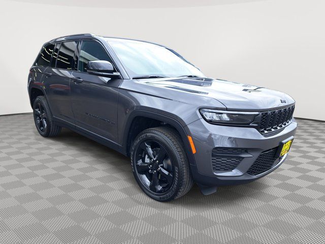 2024 Jeep Grand Cherokee Altitude