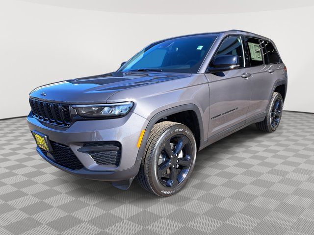 2024 Jeep Grand Cherokee Altitude