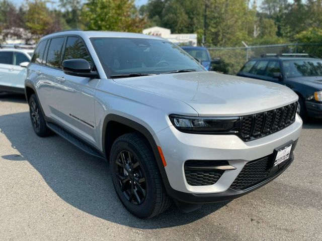 2024 Jeep Grand Cherokee Altitude