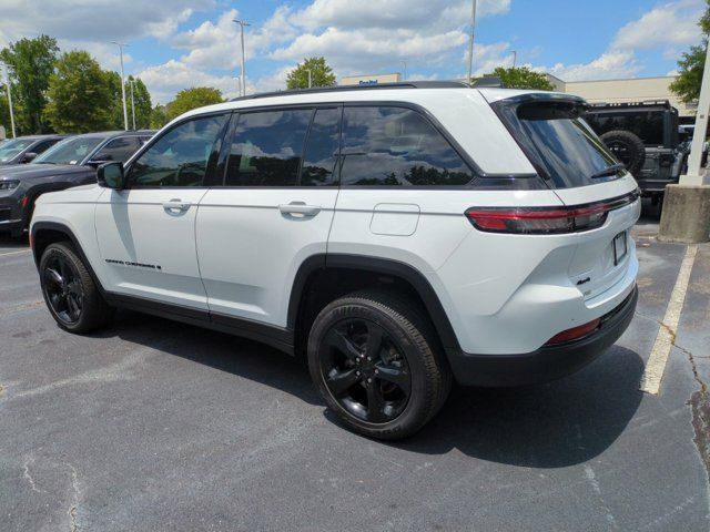 2024 Jeep Grand Cherokee Altitude