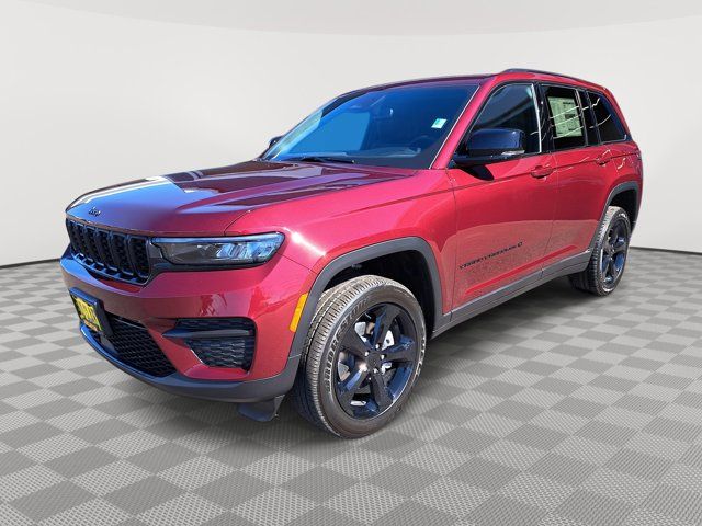 2024 Jeep Grand Cherokee Altitude