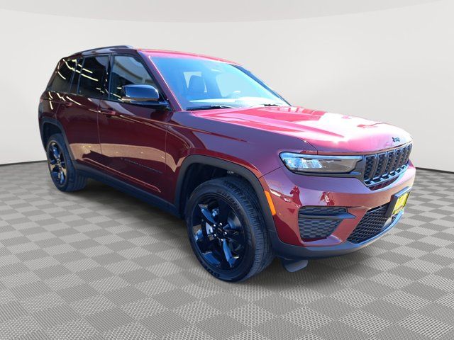 2024 Jeep Grand Cherokee Altitude