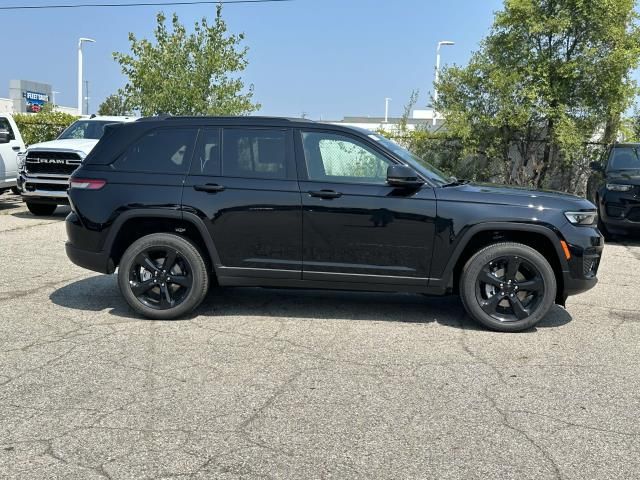 2024 Jeep Grand Cherokee Altitude X