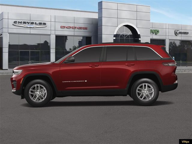 2024 Jeep Grand Cherokee Laredo X