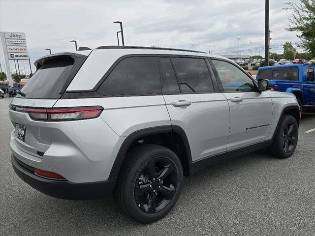 2024 Jeep Grand Cherokee Altitude X