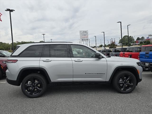 2024 Jeep Grand Cherokee Altitude X