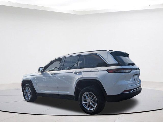 2024 Jeep Grand Cherokee Laredo X