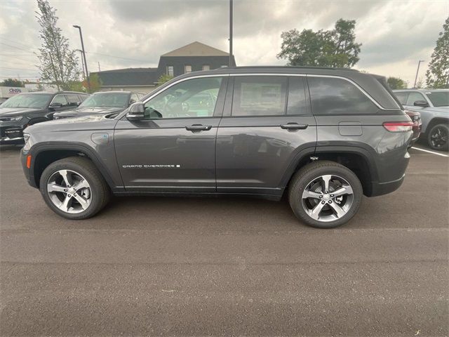 2024 Jeep Grand Cherokee 4xe Base