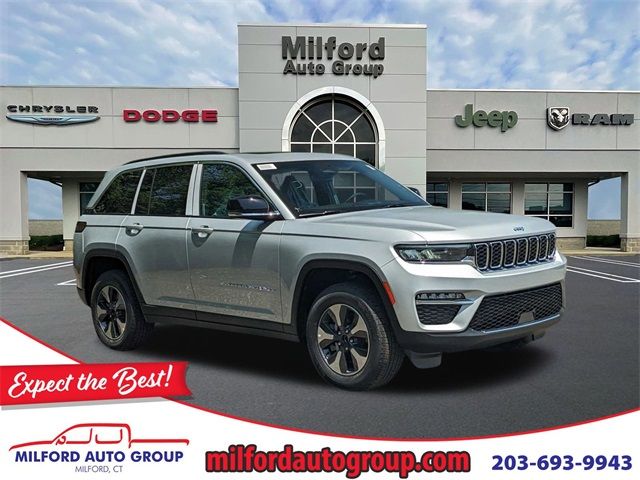 2024 Jeep Grand Cherokee 4xe Base