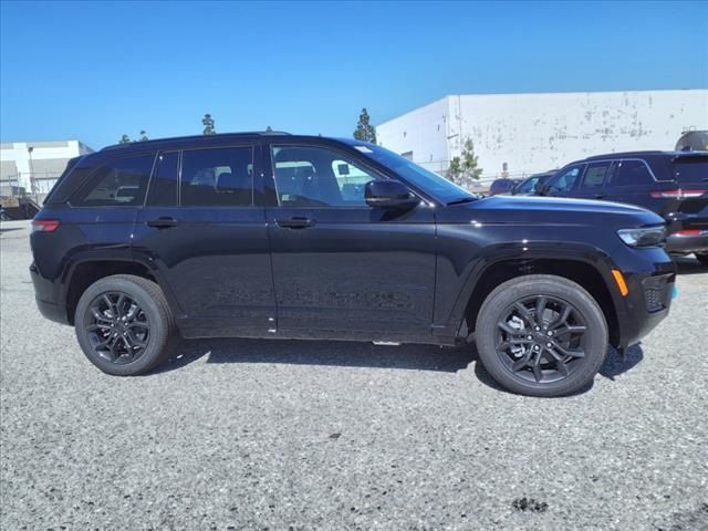 2024 Jeep Grand Cherokee 4xe Anniversary Edition