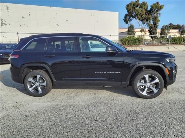 2024 Jeep Grand Cherokee 4xe Base