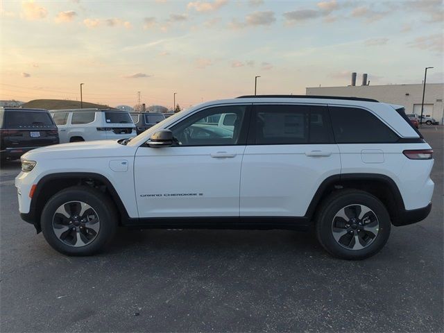 2024 Jeep Grand Cherokee 4xe Base