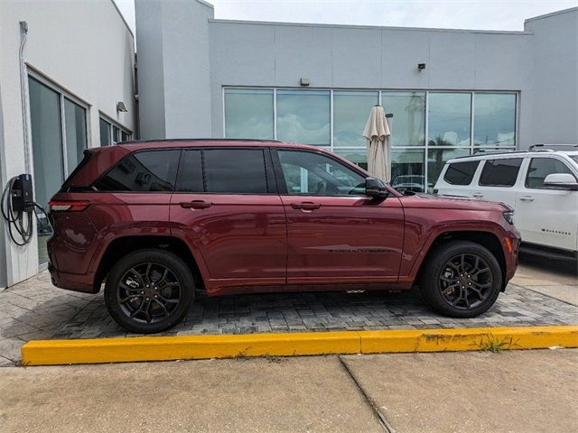 2024 Jeep Grand Cherokee 4xe Anniversary Edition