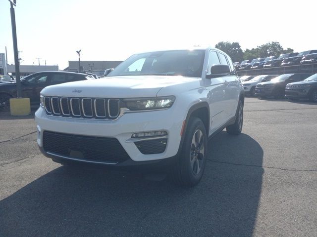 2024 Jeep Grand Cherokee 4xe Base