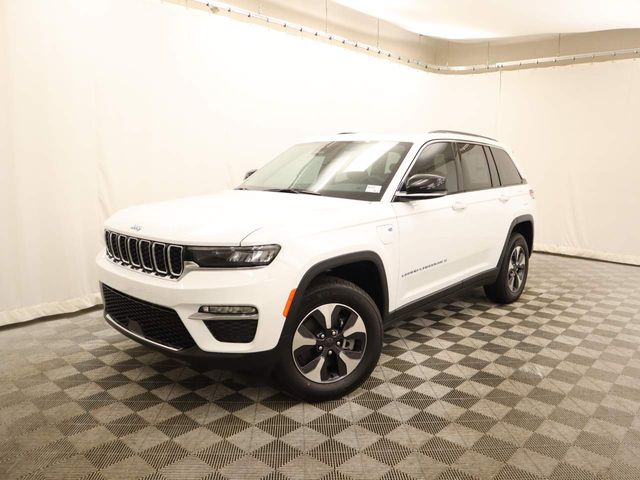 2024 Jeep Grand Cherokee 4xe Base